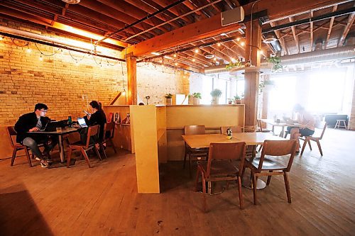 JOHN WOODS / WINNIPEG FREE PRESS
Forth in the Exchange has created co-working pods  available to their clients in their Winnipeg cafe Monday, September 21, 2020. 

Reporter: Abas