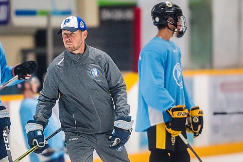 MIKAELA MACKENZIE / WINNIPEG FREE PRESS

Head coach Paul Dyck at the Steinbach Pistons MJHL training camp at the TG Smith Centre in Steinbach on Tuesday, Sept. 22, 2020.  For Mike Sawatzky story.

Winnipeg Free Press 2020