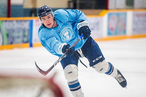 MIKAELA MACKENZIE / WINNIPEG FREE PRESS

Ty Naaykens at the Steinbach Pistons MJHL training camp at the TG Smith Centre in Steinbach on Tuesday, Sept. 22, 2020.  For Mike Sawatzky story.

Winnipeg Free Press 2020