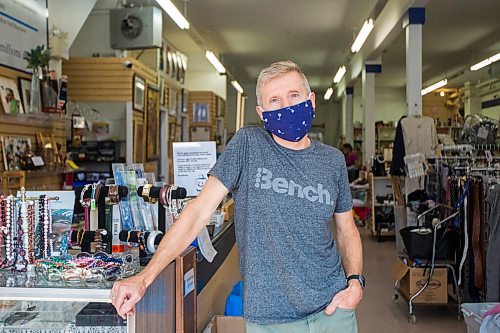 MIKAELA MACKENZIE / WINNIPEG FREE PRESS

Karl Langelotz, manager of the MCC thrift store on Selkirk avenue in Winnipeg on Tuesday, Sept. 22, 2020.  For Frances Koncan story.

Winnipeg Free Press 2020