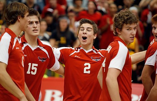 BORIS.MINKEVICH@FREEPRESS.MB.CA BORIS MINKEVICH/ WINNIPEG FREE PRESS  091130 Highschool volleyball finals. Dakota Collegiate Institute vs. MBCI MBCI Wins!