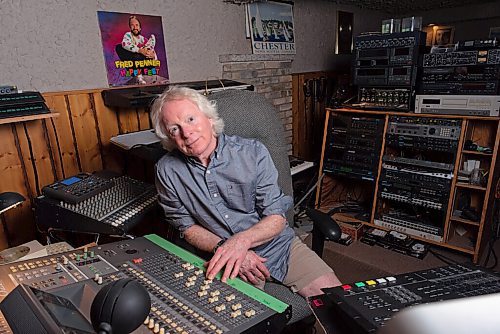 JESSE BOILY  / WINNIPEG FREE PRESS
Dan Donahue, a music producer and folk musician of the '70s, stops for a photo in his home studio on Friday. Friday, Sept. 25, 2020.
Reporter: Dave Sanderson