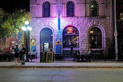 Mike Sudoma / Winnipeg Free Press
The outdoor patio of the King Head Pub on a particularly slow Saturday evening as a possible outcome of the tightened CoVid 19 restrictions
September 26, 2020