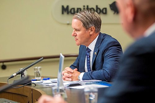 MIKAELA MACKENZIE / WINNIPEG FREE PRESS

Health, seniors, and active living minister Cameron Friesen speaks to the media at the Manitoba Legislative Building in Winnipeg on Monday, Sept. 28, 2020. For Carol Sanders story.

Winnipeg Free Press 2020