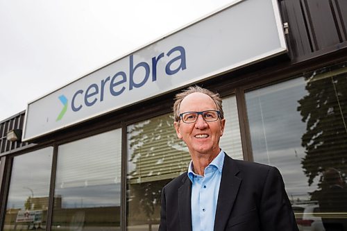 MIKE DEAL / WINNIPEG FREE PRESS
Earl Gardiner chairman of Cerebra Health outside the offices at 1470 Willson Place.
The Winnipeg Ventilator which was fast-tracked into development using a prototype developed in Winnipeg by U of M scientist Magdy Younes about 30 years ago, has just received Health Canada approval and the first 7,500 are now in production at a Toronto facility.
200928 - Monday, September 28, 2020.