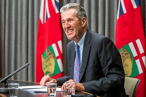 MIKAELA MACKENZIE / WINNIPEG FREE PRESS

Premier Brian Pallister speaks to the media at the Manitoba Legislative Building in Winnipeg on Tuesday, Sept. 29, 2020.  For Larry Kusch story.

Winnipeg Free Press 2020