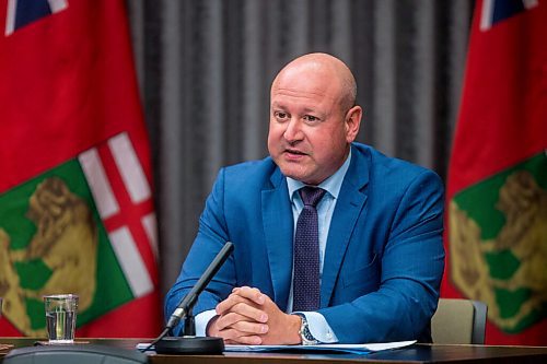 MIKAELA MACKENZIE / WINNIPEG FREE PRESS

Dr. Brent Roussin, Manitoba's chief public health officer, speaks to the media at the Manitoba Legislative Building in Winnipeg on Thursday, Oct. 1, 2020. For Carol Sanders story.

Winnipeg Free Press 2020