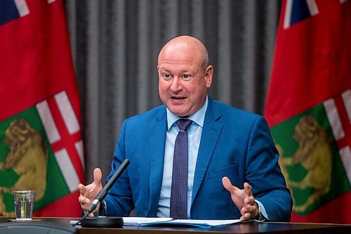 MIKAELA MACKENZIE / WINNIPEG FREE PRESS

Dr. Brent Roussin, Manitoba's chief public health officer, speaks to the media at the Manitoba Legislative Building in Winnipeg on Thursday, Oct. 1, 2020. For Carol Sanders story.

Winnipeg Free Press 2020