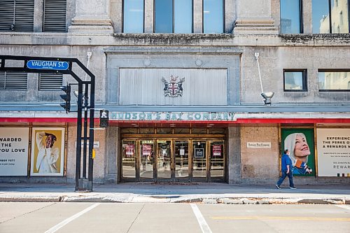 MIKAELA MACKENZIE / WINNIPEG FREE PRESS

The Bay downtown, which will be closing down in February, in Winnipeg on Friday, Oct. 2, 2020. For Melissa Martin story.

Winnipeg Free Press 2020