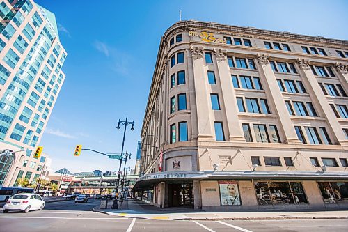 MIKAELA MACKENZIE / WINNIPEG FREE PRESS

The Bay downtown, which will be closing down in February, in Winnipeg on Friday, Oct. 2, 2020. For Melissa Martin story.

Winnipeg Free Press 2020