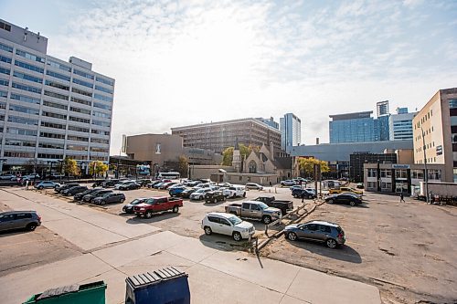 MIKAELA MACKENZIE / WINNIPEG FREE PRESS

A parking lot, which has been sitting empty for seven years after mixed use condo development was planned, at Graham Mall and Smith Street in Winnipeg on Friday, Oct. 2, 2020. 

Winnipeg Free Press 2020