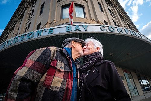 Daniel Crump / Winnipeg Free Press. David and Elizabeth Jasysyn are celebrating their 39th wedding anniversary today by visiting the Bay store in downtown Winnipeg. The building holds fond memories for the couple who first met at the downtown landmark. October 3, 2020.