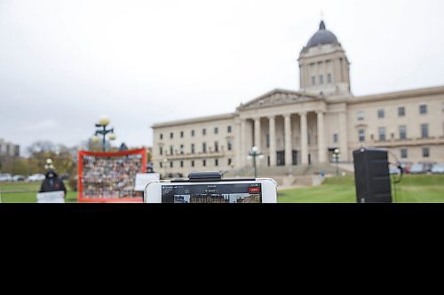 MIKE DEAL / WINNIPEG FREE PRESS
The Justice for PS 752 rally at the Manitoba Legislative building Monday morning which was part of a worldwide rally happening at the same time. 
201005 - Monday, October 05, 2020.