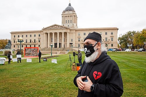 MIKE DEAL / WINNIPEG FREE PRESS
Kourosh Doustshenas whose fiancee, Forough Khadem, was one of the victims on flight PS752, at the Justice for PS 752 rally at the Manitoba Legislative building Monday morning which was part of a worldwide rally happening at the same time. 
201005 - Monday, October 05, 2020.