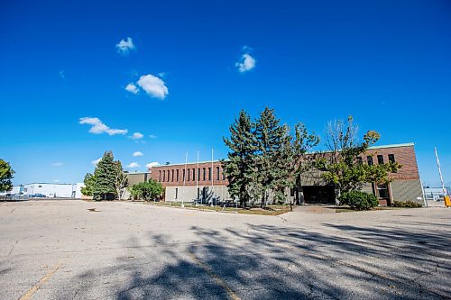 MIKAELA MACKENZIE / WINNIPEG FREE PRESS

11 Plymouth Street, where Amazon is planning to open a new delivery station, in Winnipeg on Monday, Oct. 5, 2020. For Temur story.

Winnipeg Free Press 2020