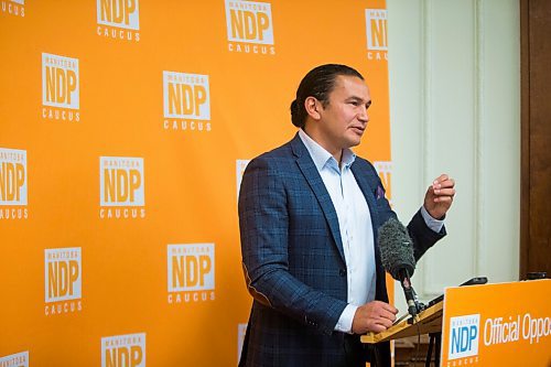 MIKAELA MACKENZIE / WINNIPEG FREE PRESS

NDP leader Wab Kinew speaks to media about the alternative throne speech released today at the Manitoba Legislative Building in Winnipeg on Tuesday, Oct. 6, 2020. For Larry Kusch story.

Winnipeg Free Press 2020