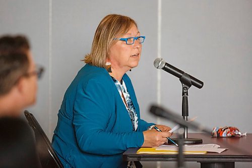 MIKE DEAL / WINNIPEG FREE PRESS
Sonia Prevost-Derbecker, co-author of the equity report and former trustee.
Members of the Winnipeg Indigenous Executive Circle release the findings of the State of Equity in Education Report during a media conference at the Neeginan Centre, 181 Higgins Avenue, Tuesday morning.
The Winnipeg Indigenous Executive Circle is a coalition of Executive Directors of Indigenous community organizations in Winnipeg.
201006 - Tuesday, October 06, 2020.