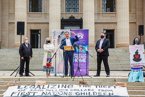 MIKE DEAL / WINNIPEG FREE PRESS
Manitoba NDP leader Wab Kinew speaks during an announcement that the Assembly of Manitoba Chiefs and First Nations Family Advocate Office are going to hold an ongoing relay fast outside the Manitoba Legislature to oppose a clause in the PC governments Budget Implementation Tax Statutes Act. Dumas and members of the Manitoba NDP and Manitoba Liberal party attend offering their support in denouncing section 84 of Bill 34, which would give the PC government legal protection against current, future and retroactive lawsuits regarding the clawback of Child and Family Services Childrens Special Allowance between 2005 and 2019. There is currently a $338 million lawsuit filed by First Nations children in care. They have said that the fast will continue until a decision on the bill is made.
201007 - Wednesday, October 07, 2020.