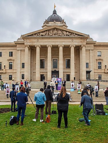 MIKE DEAL / WINNIPEG FREE PRESS
Manitoba NDP leader Wab Kinew speaks during an announcement that the Assembly of Manitoba Chiefs and First Nations Family Advocate Office are going to hold an ongoing relay fast outside the Manitoba Legislature to oppose a clause in the PC governments Budget Implementation Tax Statutes Act. Dumas and members of the Manitoba NDP and Manitoba Liberal party attend offering their support in denouncing section 84 of Bill 34, which would give the PC government legal protection against current, future and retroactive lawsuits regarding the clawback of Child and Family Services Childrens Special Allowance between 2005 and 2019. There is currently a $338 million lawsuit filed by First Nations children in care. They have said that the fast will continue until a decision on the bill is made.
201007 - Wednesday, October 07, 2020.