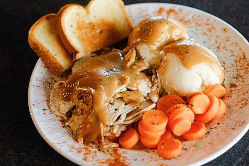 Mike Sudoma / Winnipeg Free Press
Smittys Turkey Dinner is a regular menu item, but definitely becomes more popular around the Thanksgiving week end  October 7, 2020