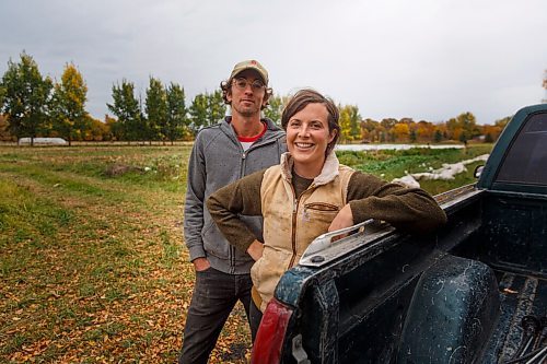 MIKE DEAL / WINNIPEG FREE PRESS
Britt Embry and her husband, Justin Girard on their farm, Hearts and Roots.
See Eva Wasney feature
200923 - Wednesday, September 23, 2020.