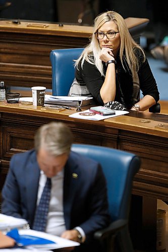 JOHN WOODS / WINNIPEG FREE PRESS
Manitoba Minister of Municipal Affairs Rochelle Squires is photographed during question period at the Manitoba Legislature Wednesday, October 14, 2020. 

Reporter: Sanders