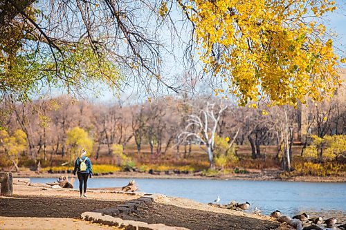 MIKAELA MACKENZIE / WINNIPEG FREE PRESS

Mckenna Langley walks along the river trail at The Forks in Winnipeg on Wednesday, Oct. 14, 2020. Standup.

Winnipeg Free Press 2020