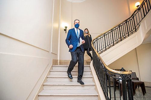 MIKAELA MACKENZIE / WINNIPEG FREE PRESS

Premier Brian Pallister gives an enforcement update at the Manitoba Legislative Building in Winnipeg on Wednesday, Oct. 21, 2020. For Carol Sanders story.

Winnipeg Free Press 2020