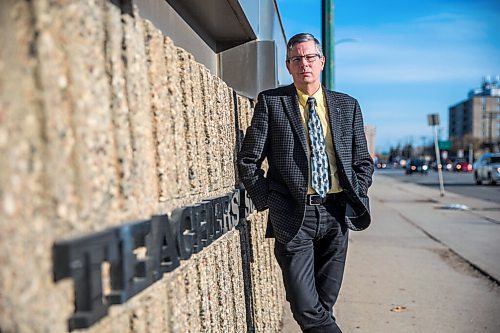 MIKAELA MACKENZIE / WINNIPEG FREE PRESS

Manitoba Teachers' Society president James Bedford poses for a portrait at the organization's headquarters in Winnipeg on Thursday, Oct. 22, 2020. For Maggie Macintosh story.

Winnipeg Free Press 2020