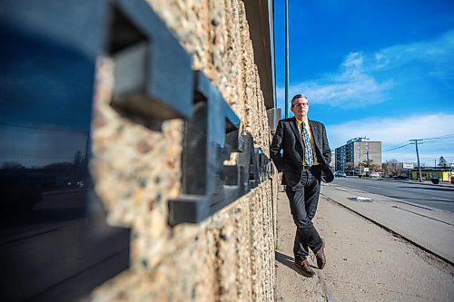 MIKAELA MACKENZIE / WINNIPEG FREE PRESS

Manitoba Teachers' Society president James Bedford poses for a portrait at the organization's headquarters in Winnipeg on Thursday, Oct. 22, 2020. For Maggie Macintosh story.

Winnipeg Free Press 2020