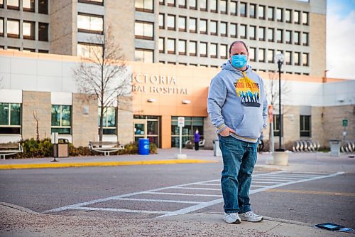 MIKAELA MACKENZIE / WINNIPEG FREE PRESS

John Dobbin poses for a photo in front of Victoria General Hospital, where both of his parents are in wards with positive COVID cases (and his 82-year-old mother tested positive for the virus), in Winnipeg on Friday, Oct. 23, 2020. For JS story.

Winnipeg Free Press 2020