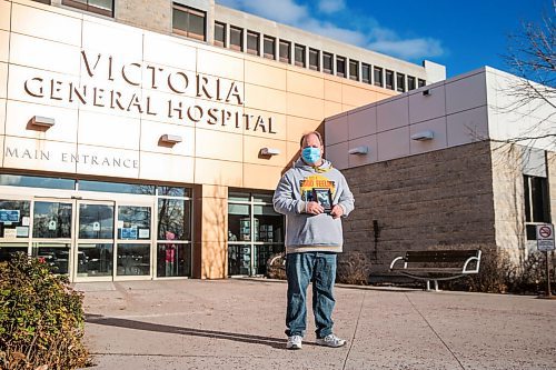 MIKAELA MACKENZIE / WINNIPEG FREE PRESS

John Dobbin poses for a photo in front of Victoria General Hospital, where both of his parents are in wards with positive COVID cases (and his 82-year-old mother tested positive for the virus), in Winnipeg on Friday, Oct. 23, 2020. For JS story.

Winnipeg Free Press 2020