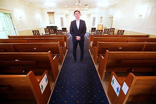 JOHN WOODS / WINNIPEG FREE PRESS
Kevin Sweryd, owner of Bardal Funeral Home and president of the Manitoba Funeral Services Association is photographed in his chapel in Winnipeg Sunday, October 25, 2020. The province has clarified funeral attendance restrictions.

Reporter: Kevin Rollason