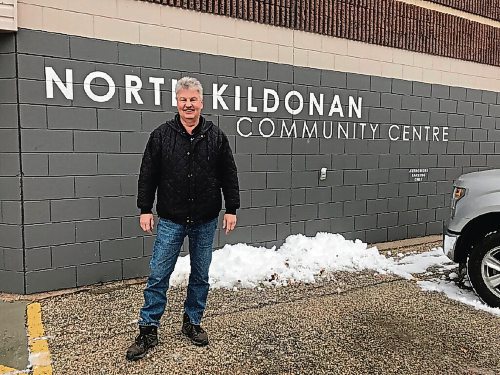 Canstar Community News Terry Stafeckis is retiring after 36 years as caretaker at North Kildonan Community Centre (1144 Kingsford Pl.). (SHELDON BIRNIE/CANSTAR/THE HERALD)