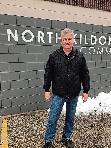 Canstar Community News Terry Stafeckis is retiring after 36 years as caretaker at North Kildonan Community Centre (1144 Kingsford Pl.). (SHELDON BIRNIE/CANSTAR/THE HERALD)