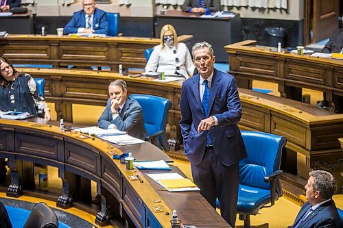 MIKAELA MACKENZIE / WINNIPEG FREE PRESS

Premier Brian Pallister speaks during question period at the Manitoba Legislative Building in Winnipeg on Monday, Oct. 26, 2020. For Carol/Larry story.

Winnipeg Free Press 2020