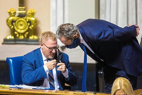 MIKAELA MACKENZIE / WINNIPEG FREE PRESS

Premier Brian Pallister leans in close to speak to Scott Fielding, minister of finance, during question period at the Manitoba Legislative Building in Winnipeg on Monday, Oct. 26, 2020. For Carol/Larry story.

Winnipeg Free Press 2020