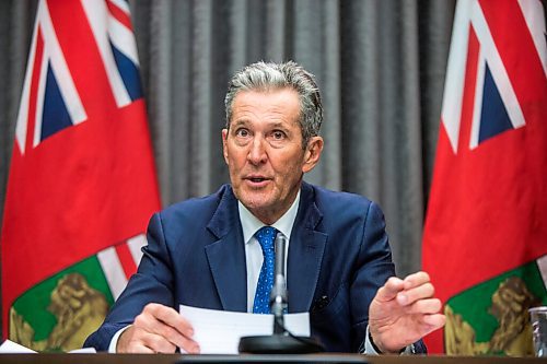 MIKAELA MACKENZIE / WINNIPEG FREE PRESS

Premier Brian Pallister speaks to the media about legislative amendments for COVID-19 job-protected leave at the Manitoba Legislative Building in Winnipeg on Monday, Oct. 26, 2020. For Carol/Larry story.

Winnipeg Free Press 2020