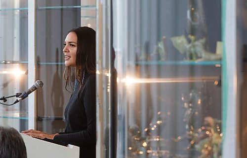 MIKE DEAL / WINNIPEG FREE PRESS
Julia Lafreniere, Manager of Indigenous Initiatives at the WAG, during an announcement Wednesday morning, that a circle of language keepers has given an Inuktitut name to what was formerly known as the Inuit Art Centre: Qaumajuq [HOW-ma-yourq], meaning It is bright, it is lit.
201028 - Wednesday, October 28, 2020.