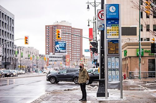 MIKAELA MACKENZIE / WINNIPEG FREE PRESS

The bus stop at Portage Avenue and Colony Street in Winnipeg on Wednesday, Oct. 28, 2020. For JS story.

Winnipeg Free Press 2020