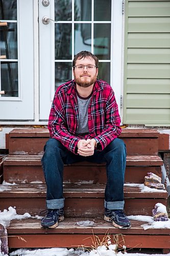 MIKAELA MACKENZIE / WINNIPEG FREE PRESS

 Chris Taylor, a US resident who is voting from Winnipeg poses for a photo at his house in Winnipeg on Wednesday, Oct. 28, 2020. For Malak Abas story.

Winnipeg Free Press 2020