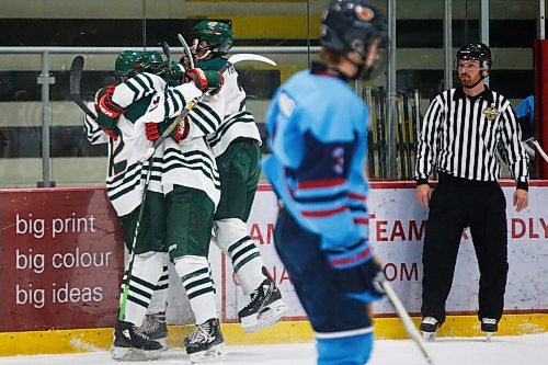 JOHN WOODS / WINNIPEG FREE PRESS
Game between the Winnipeg Thrashers and Winnipeg Wild play at the Iceplex in Wednesday, October 28, 2020. 

Reporter: McIntyre