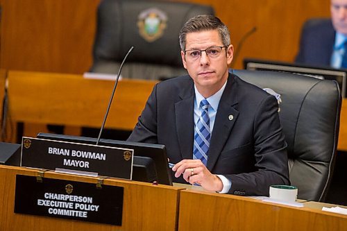 MIKAELA MACKENZIE / WINNIPEG FREE PRESS

Mayor Brian Bowman listens during a council meeting at City Hall in Winnipeg on Thursday, Oct. 29, 2020. For Joyanne story.

Winnipeg Free Press 2020