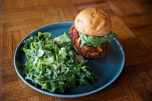 MIKE DEAL / WINNIPEG FREE PRESS
Deer + Almond, 85 Princess Street, has re-opened and are taking lunch order's for pick up.
Fried Chicken sandwich with the Everything Green salad.
See Alison Gillmor story
201029 - Thursday, October 29, 2020.