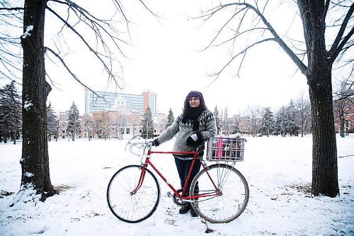 JOHN WOODS / WINNIPEG FREE PRESS
Mia Douchant, a first time winter rider in Winnipeg is photographed at the University of Manitoba Thursday, October 29, 2020. 

Reporter: Waldman