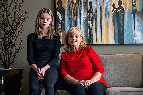 MIKAELA MACKENZIE / WINNIPEG FREE PRESS

Janice Kuhl and her granddaughter, Annalee Kuhl, pose for a portrait in their home in Winnipeg on Thursday, Oct. 29, 2020. Janice said it took a year to organize an assessment for her granddaughter after she suspected Annalee had a learning disability. For Maggie Macintosh story.

Winnipeg Free Press 2020