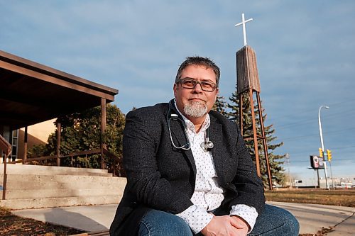 JOHN WOODS / WINNIPEG FREE PRESS
Dr. Tim Hiebert, who specializes in internal medicine at Health Sciences Centre and palliative care, is photographed outside River East Church in Winnipeg Monday, November 2, 2020. Hiebert is urging all places of worship to shut down during the COVID-19 code red, stop in-person services and go to a virtual format. 

Reporter: longhurst