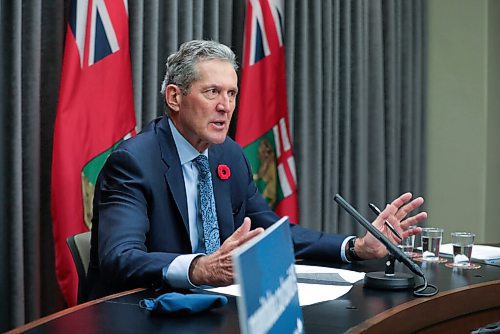 RUTH BONNEVILLE / WINNIPEG FREE PRESS

Local - Pallister COVID update 

Premier Brian Pallister answers questions from the media during press briefing at the Manitoba Legislative Building Tuesday. 

Nov 3rd,,  2020