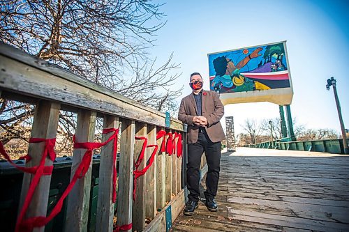 MIKAELA MACKENZIE / WINNIPEG FREE PRESS

Brad Regehr, first Indigenous president of the Canadian Bar Association, poses for a portrait at The Forks in Winnipeg on Tuesday, Nov. 3, 2020. For Doug story.

Winnipeg Free Press 2020