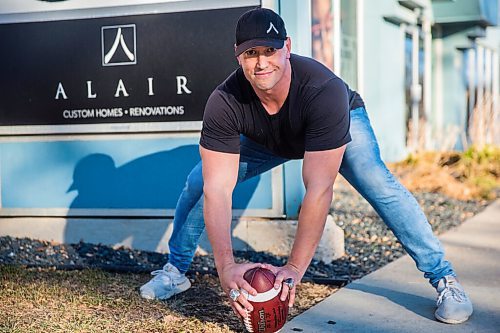 MIKAELA MACKENZIE / WINNIPEG FREE PRESS

Bombers long snapper Chad Rempel poses for a portrait at the Alair Homes office, where he works, in Winnipeg on Tuesday, Nov. 3, 2020. For Taylor Allen story.

Winnipeg Free Press 2020